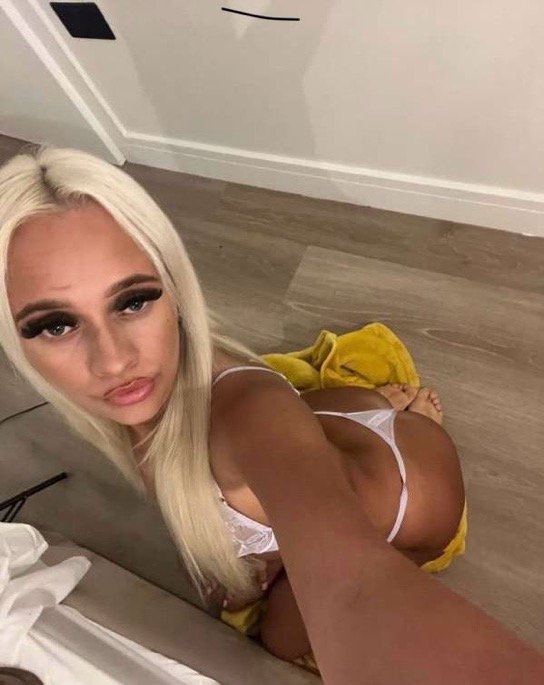 sexy blonde uk chav #tltRMHZa