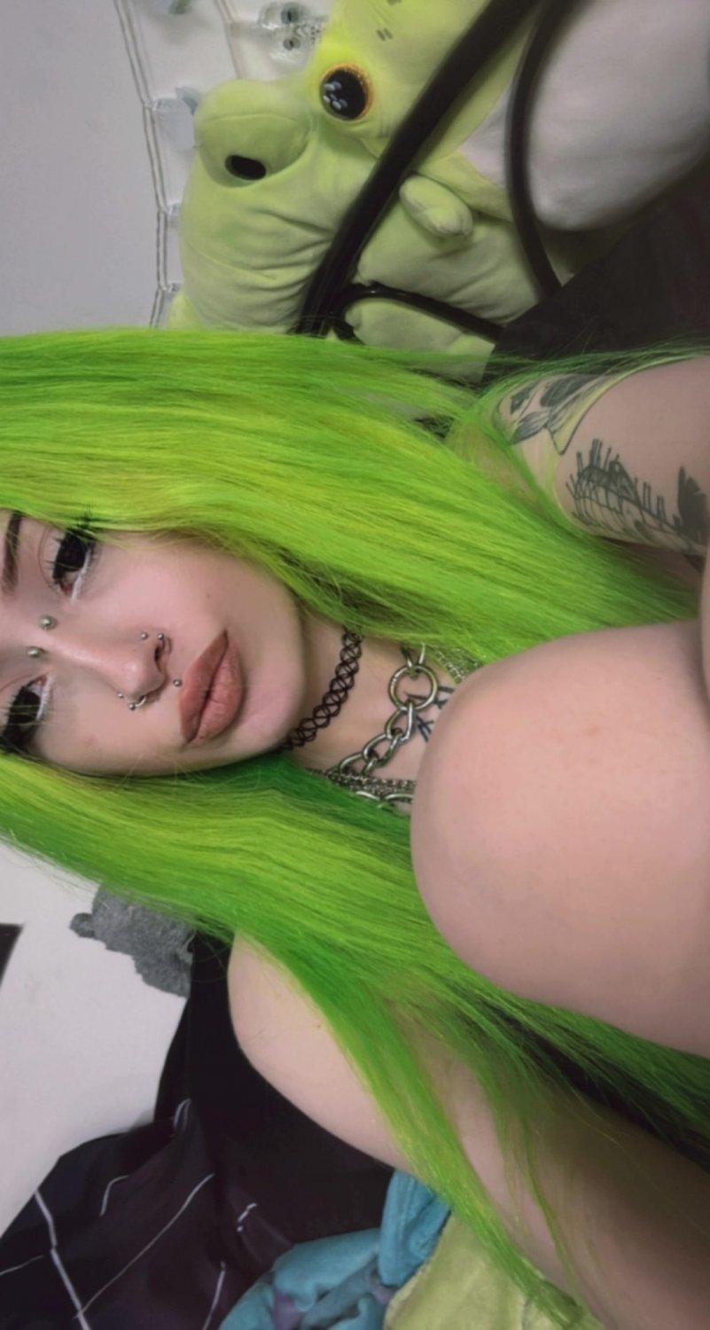 I am your downfall and you know it just by looking at me #TNMWrNzu