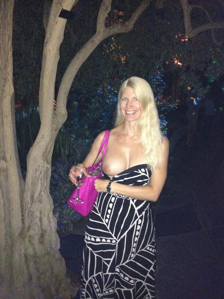 Fit Milf Who Loves Flashing #udwuG2b5