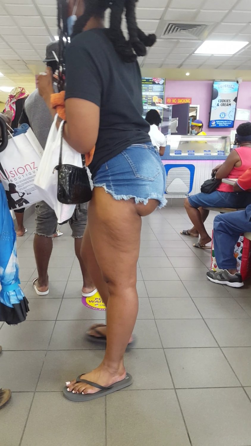 Thick Caribbean chick ass spilling out them shorts #V1Jd8KNL