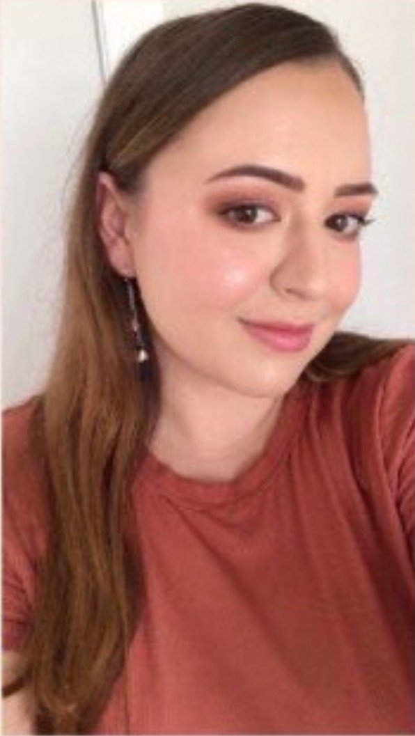 Belle, a makeup artist from Brisbane, Australia #vp09ASly