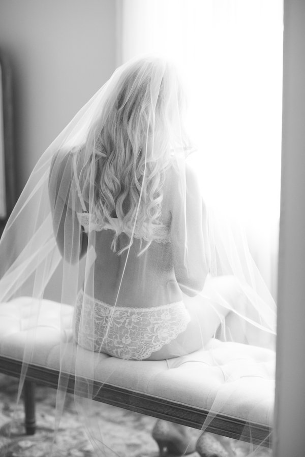 Bride boudoir #vZf7B1aZ