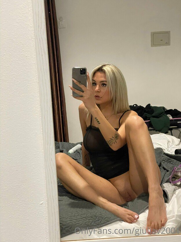 Giulia vaneri 😋😋😋 #wMrjFhbB