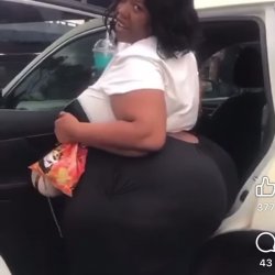 Need me auntie