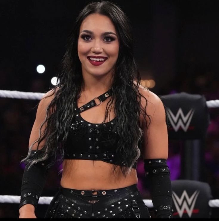 WWE Roxanne Perez #WtCytvit