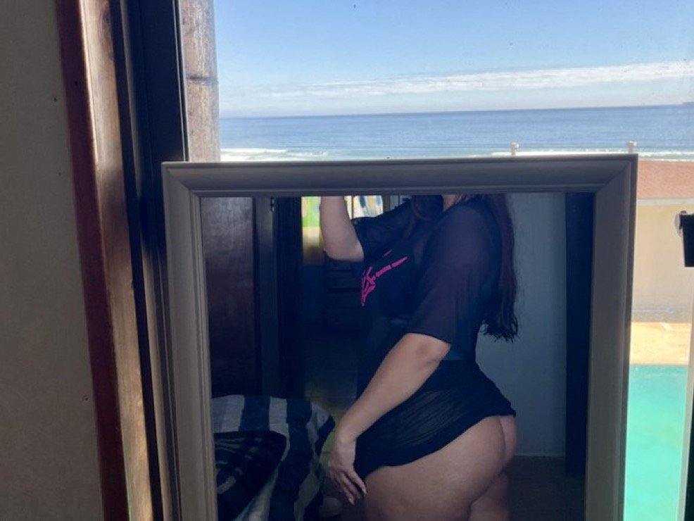 Latina from Texas #wumxeznm