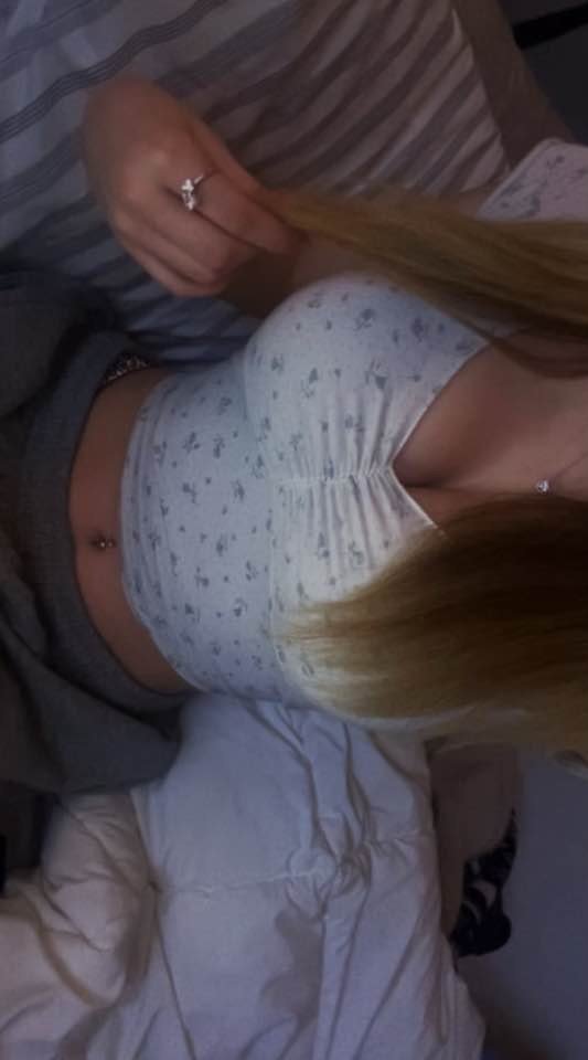 Webslut Mia #X05tpH9d