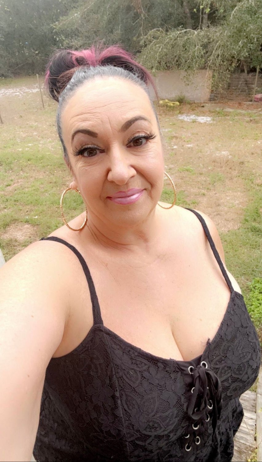 Latina Gilf #X4eGA6lJ