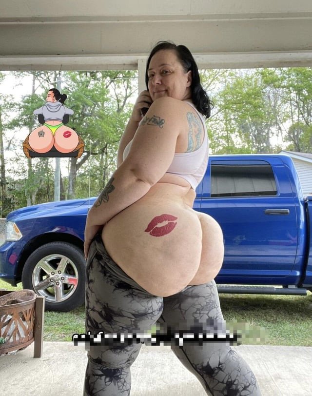 ynyydoxq 43 year old GILF slut with an OF! #YnYYdOxq