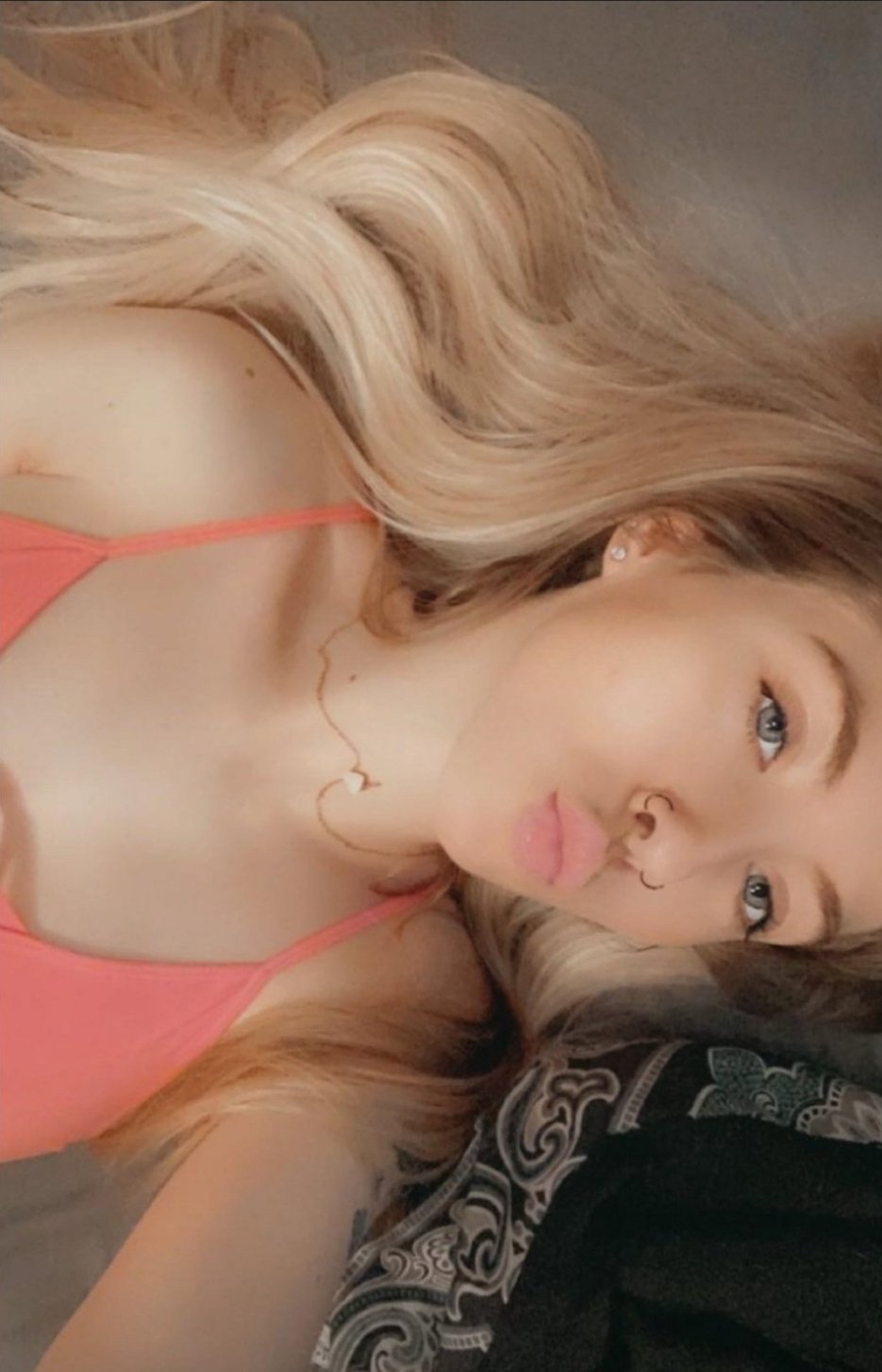Cheating webslut #Yuluzdxp