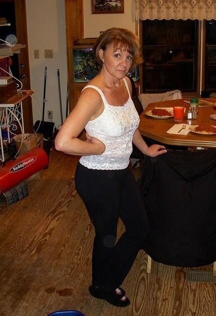 Someones Hotwife & Exhibitionist.  (pic2) #Zc34wL5P