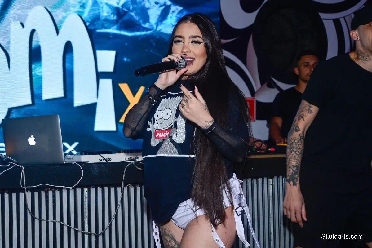 Porn Inked Brazilian Singer Riding in Boyfriend big Cock #zmApcubO