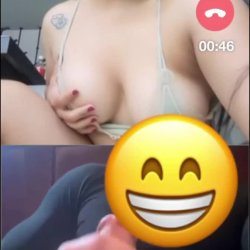 ✨Masturbate with Stranger Girl on OmegleSluts ✨