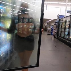 public tits