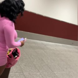 Thick pyt wearing a tiny dress in public candid