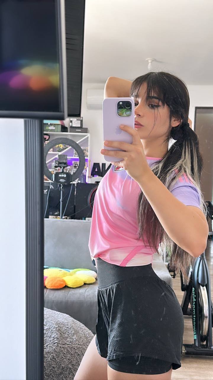 Alana Flores (1) #1IqMrRpZ