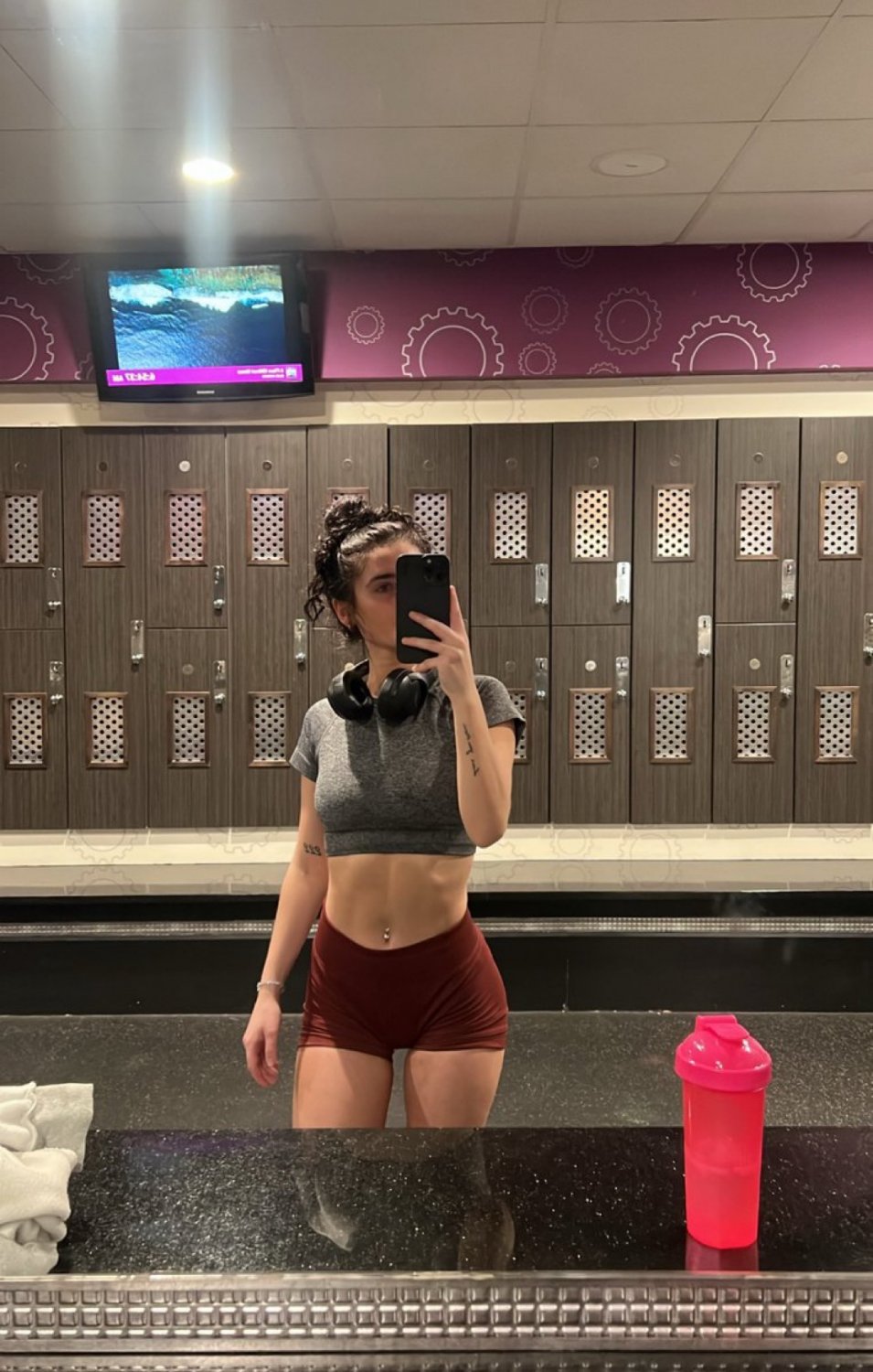 gorgeous slut #1JizrerH