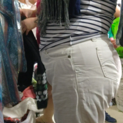 Señora Rosa cueva tremenda milf sapo hinchado y enorme culo.. sexo a cambio de dinero 🤑 bien pagado