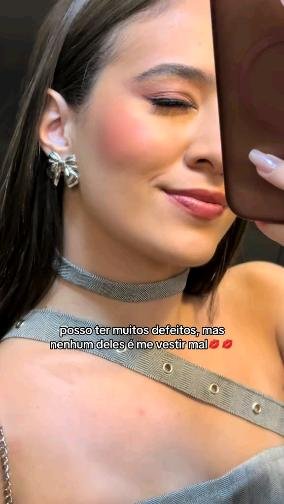 Julia Pimentel selfie...muito fofinio #3EA4b1Ay