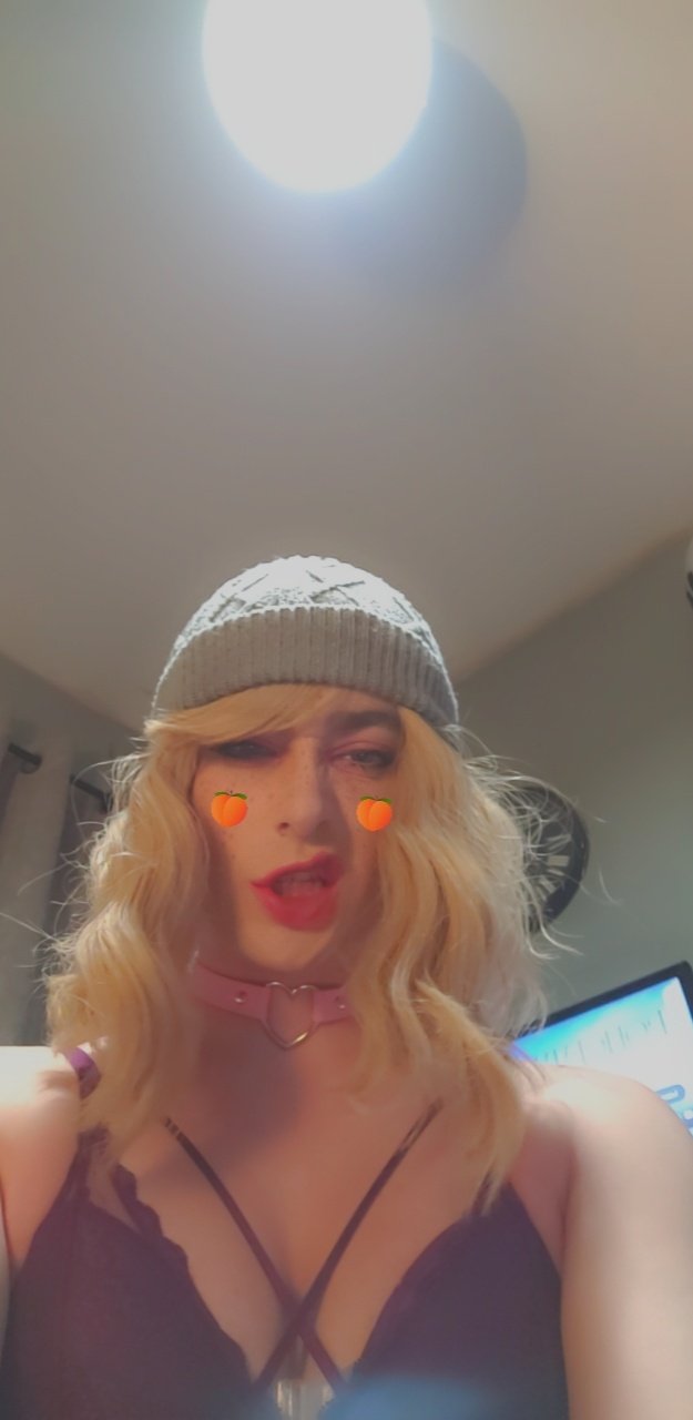 Sissy fia (figg_boii on kik) thrives on hard anal sex and degrading comments. She'll be reading so.. #3miGl83K