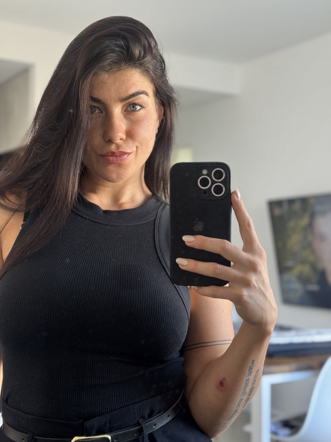 I want to fill your cock and balls with saliva #3UlsivDa