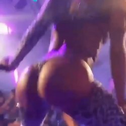 Anitta #320