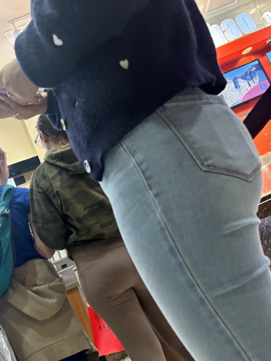 Cuffed butt in jeans #52eulxNm