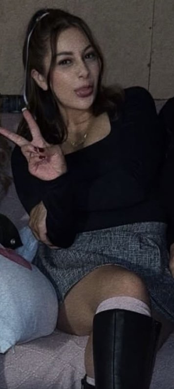 Would you guys nut a fat load on this Latina milf face? #5jvckMAf