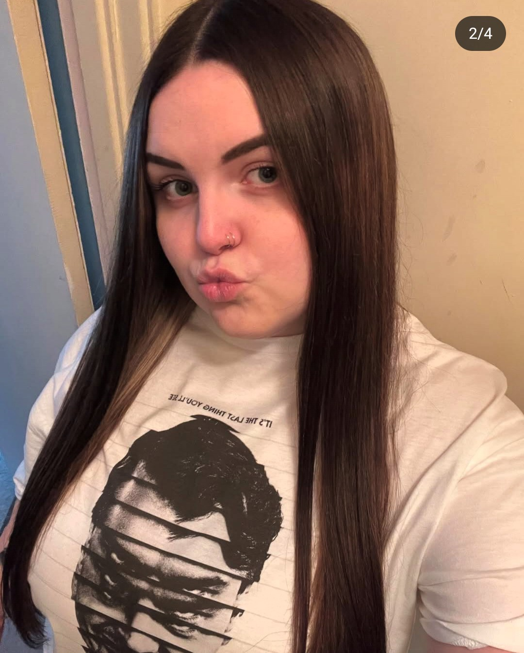 Such pinchable little cheeks on little Miss Piglet here. Would love to make her squirm.🤭😏🥵 #5p395ty1