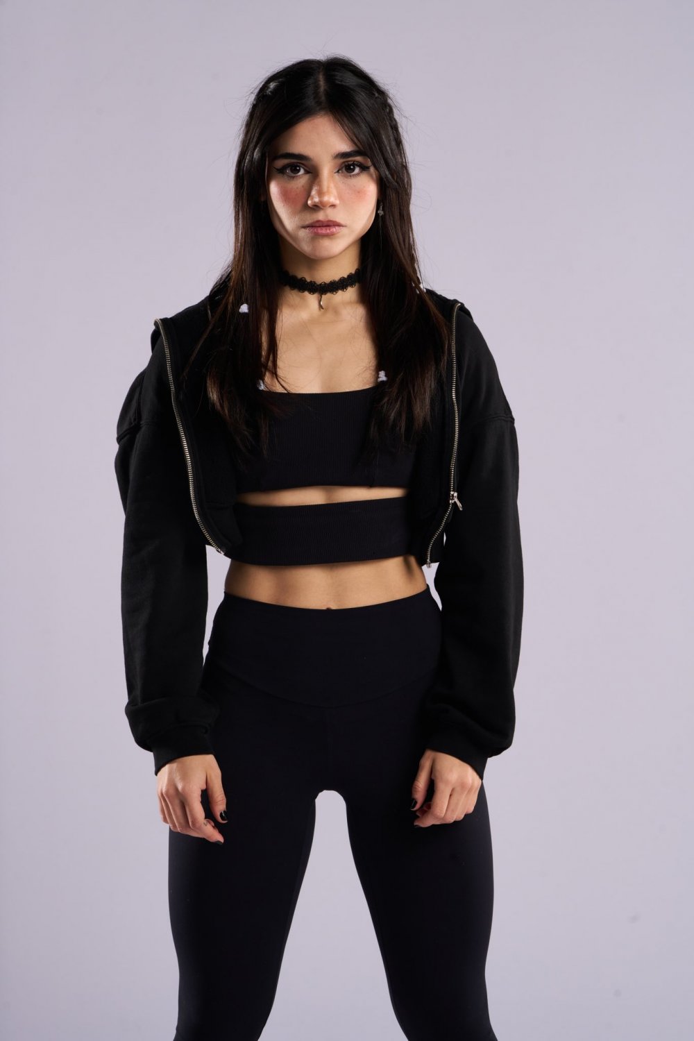 Alana Flores (2) #6vVw7Pi6