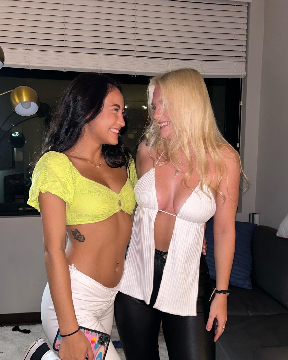 Sexy blonde college teen Britney #6YpOEy5x
