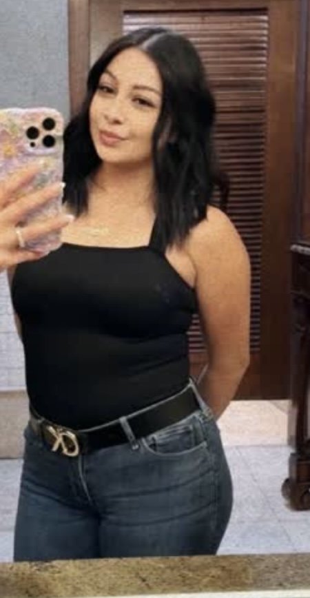 Would you guys nut a fat load on this Latina milf face? #78m2ttgV