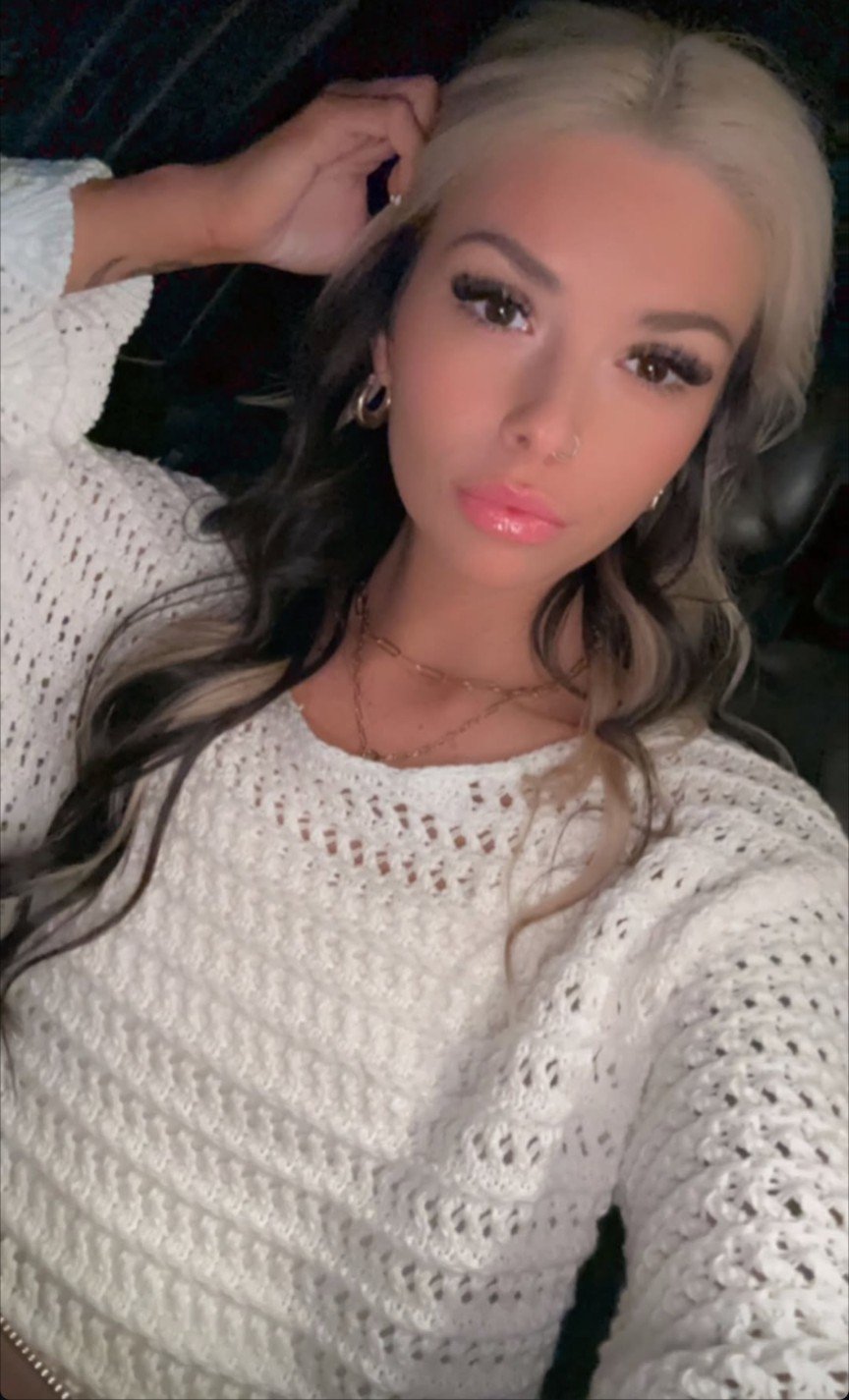 Sexy milf #7CKbzWiV