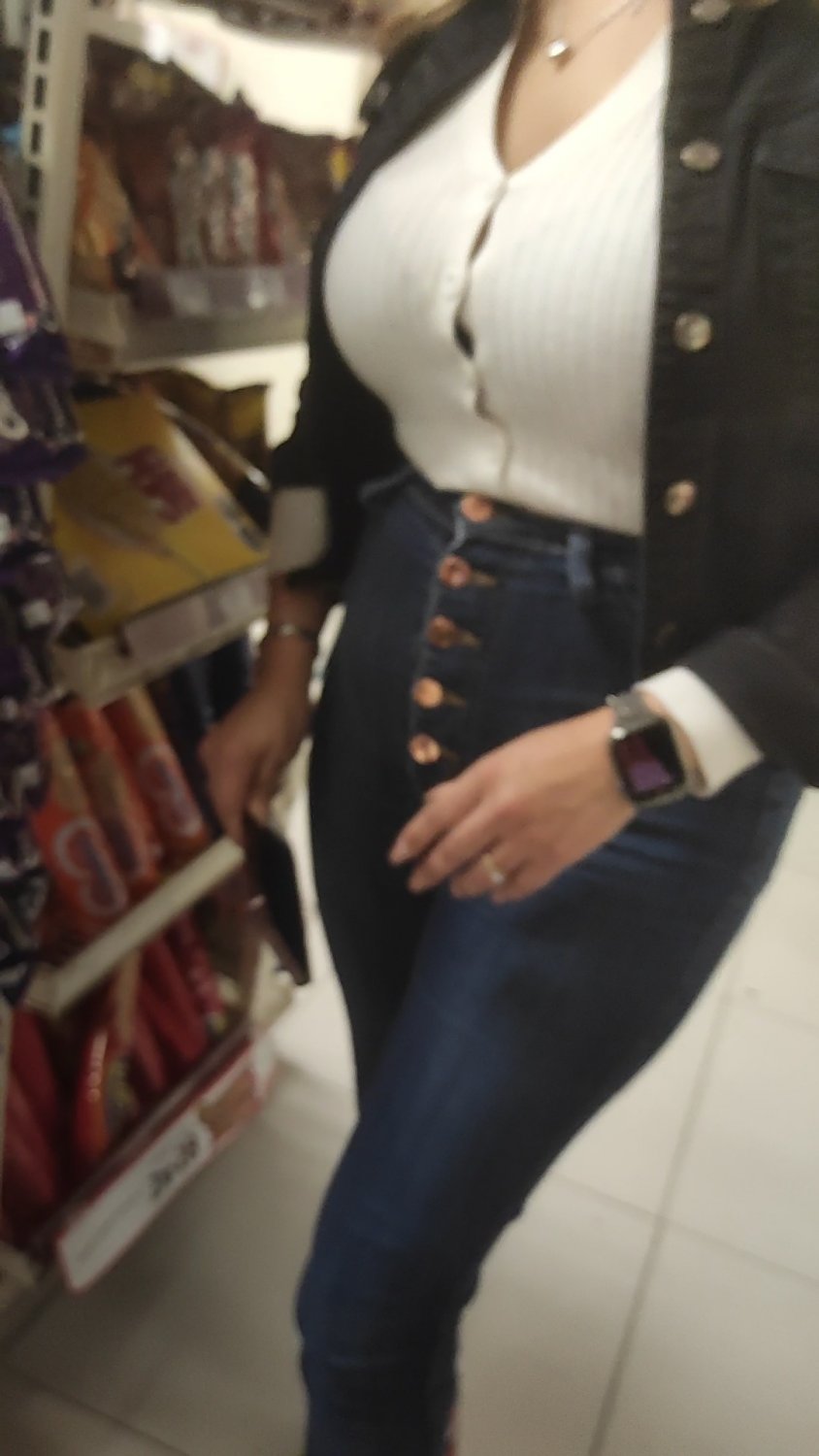Shopping #7hNrpZfQ