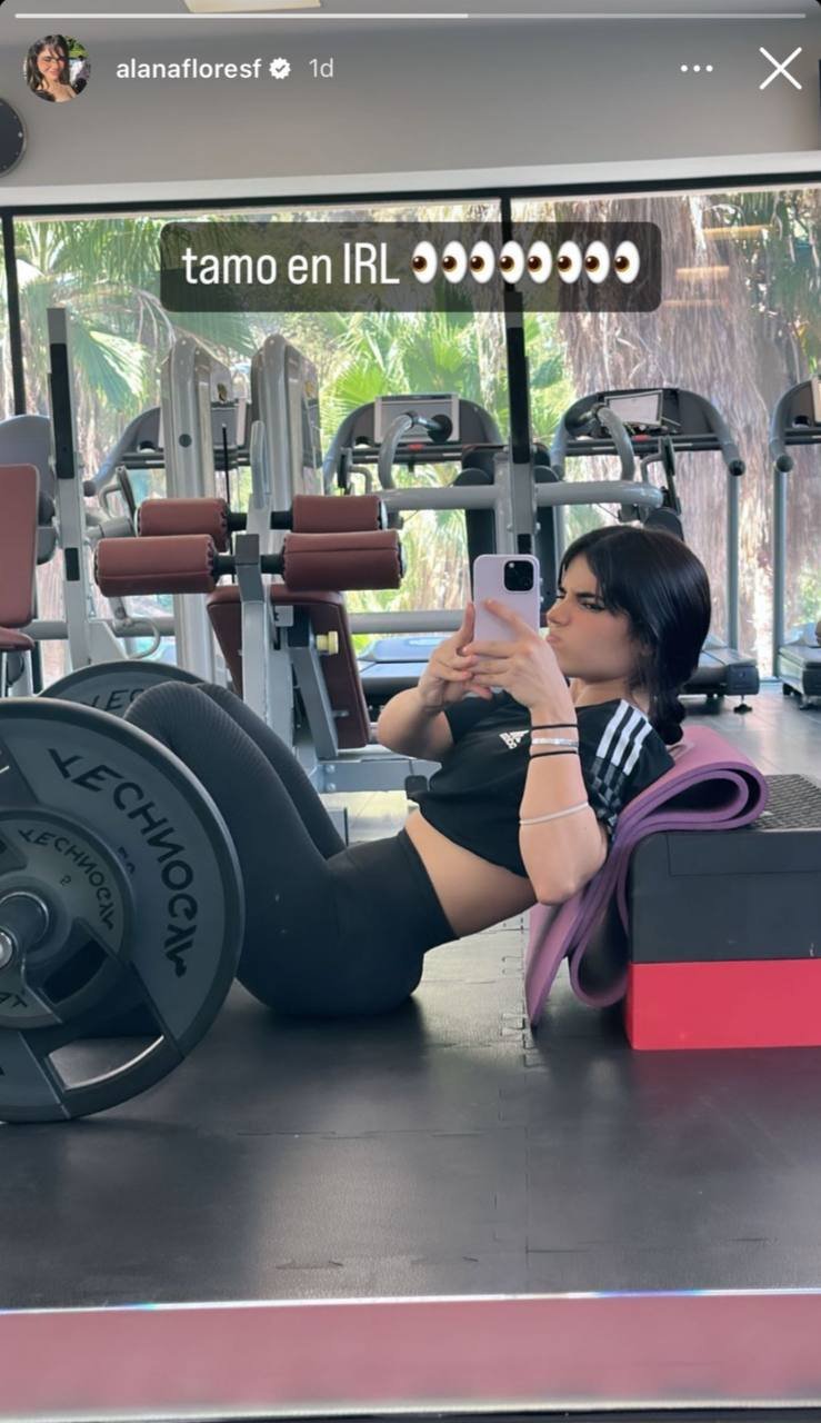 Alana Flores (1) #7mBavhkX