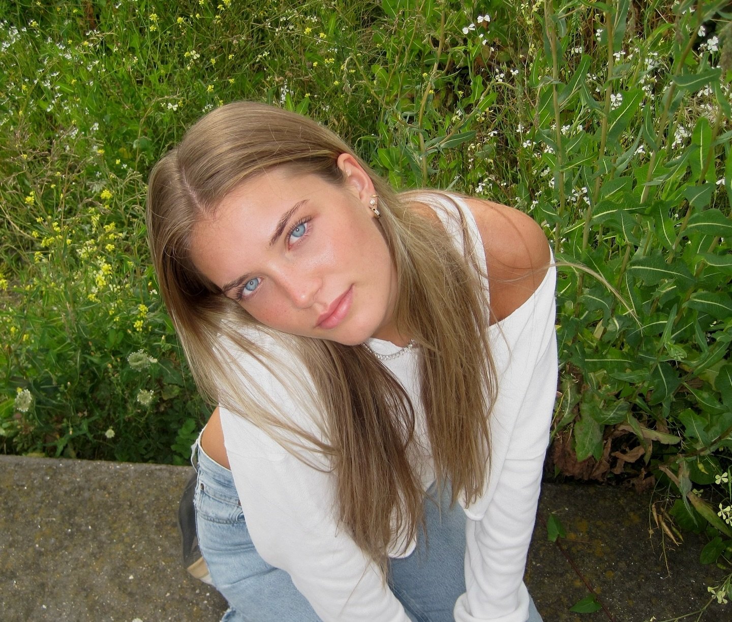 Sexy blonde college teen Luella #7yO9HJvp