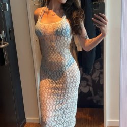 This fuckdoll actually loves anal