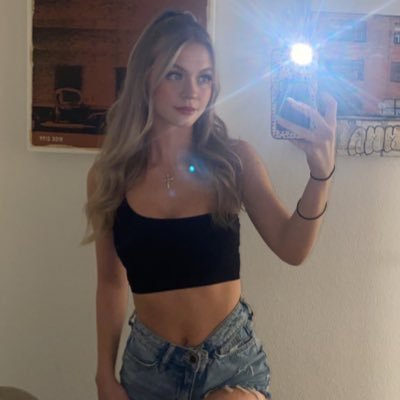 Sexy blonde petite teen Bailey #8FQW5AHx