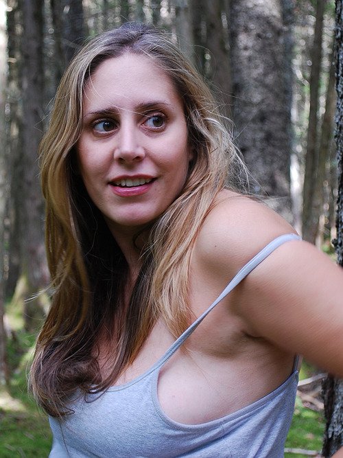 Cute wife with perfect titties #972MltkF