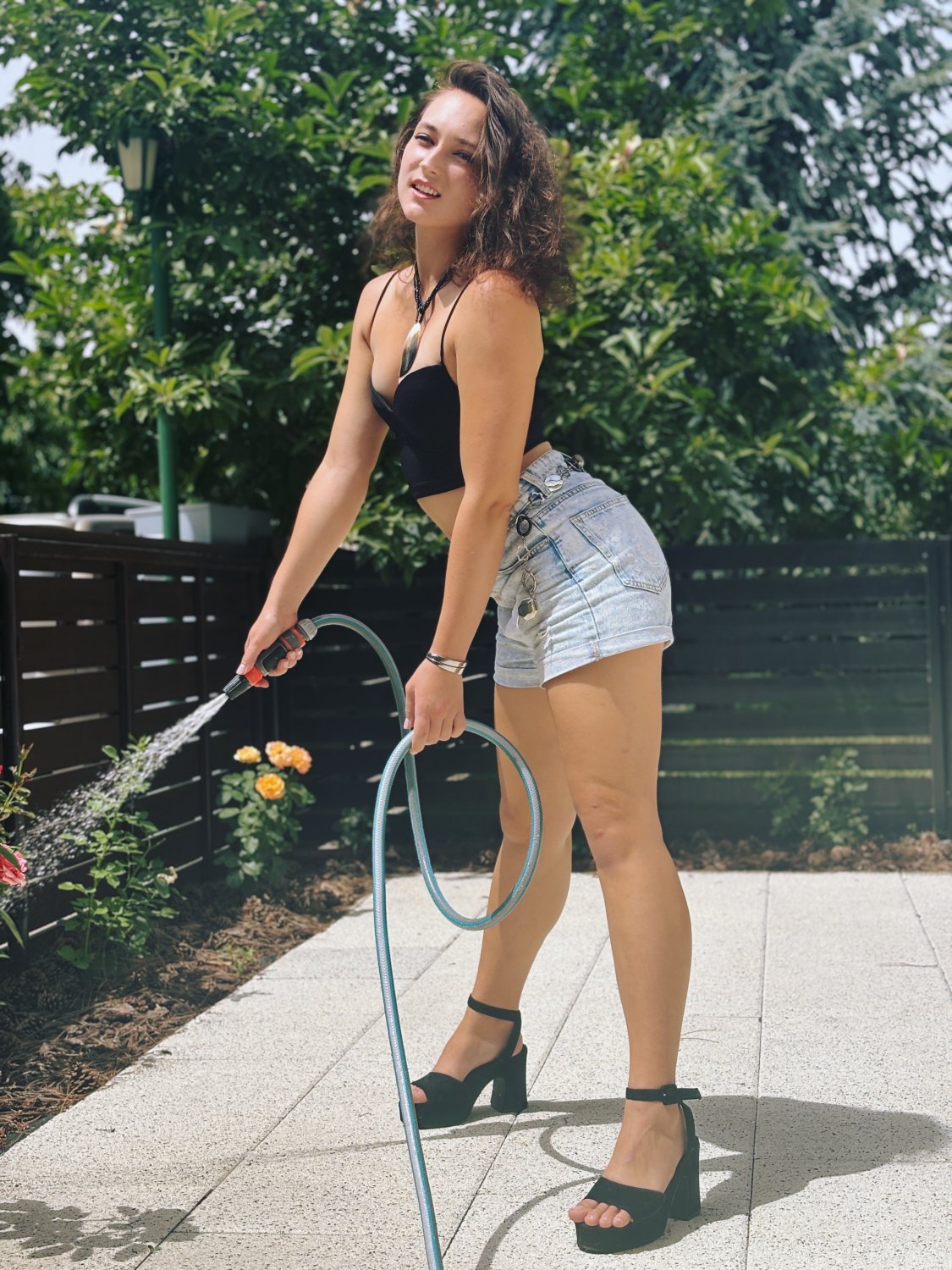 Literally taking my ass outside #9KjfgnPK