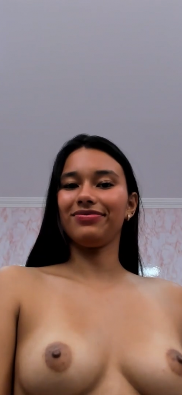 Pretty Colombian Slut #B2YHXHR1