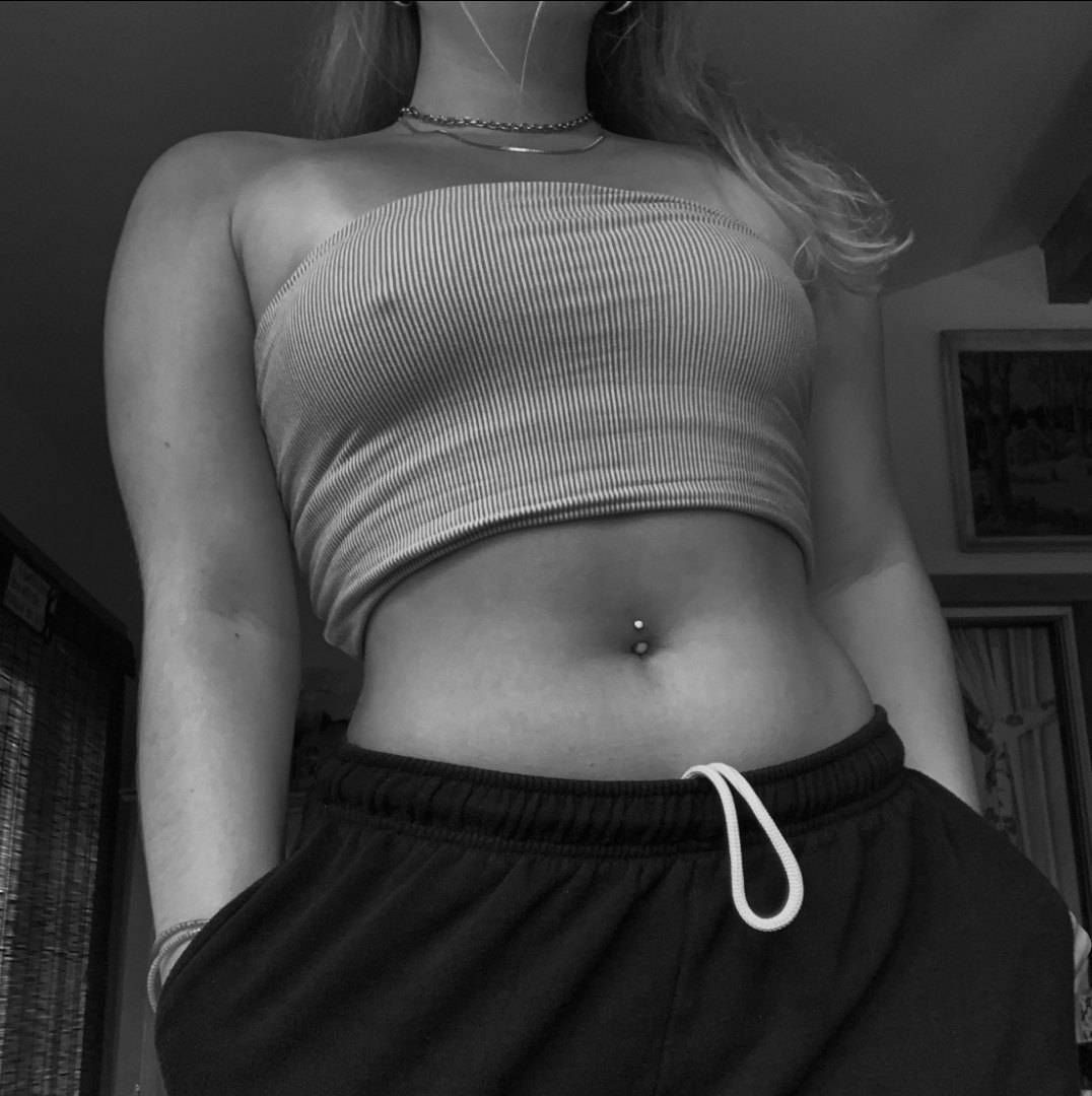 Leaked Sexy teen slut Emma shows off sexy petite body and phat ass #BC34X2fQ