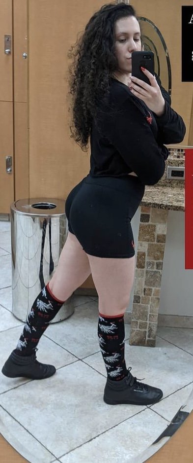 Sharing creepshots of whore ex kik or disc miketea90 #bnnZRsVE