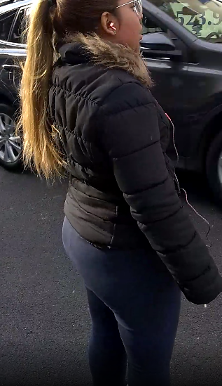 Sexy smoker creepshot exhale LATINA #ckRSMoLq