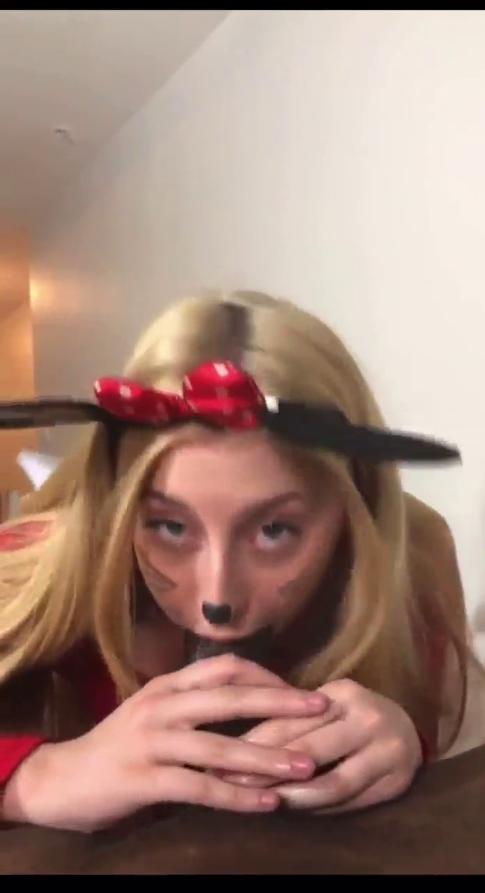 Minnie Mouse sucks BBC #CryFRUU9