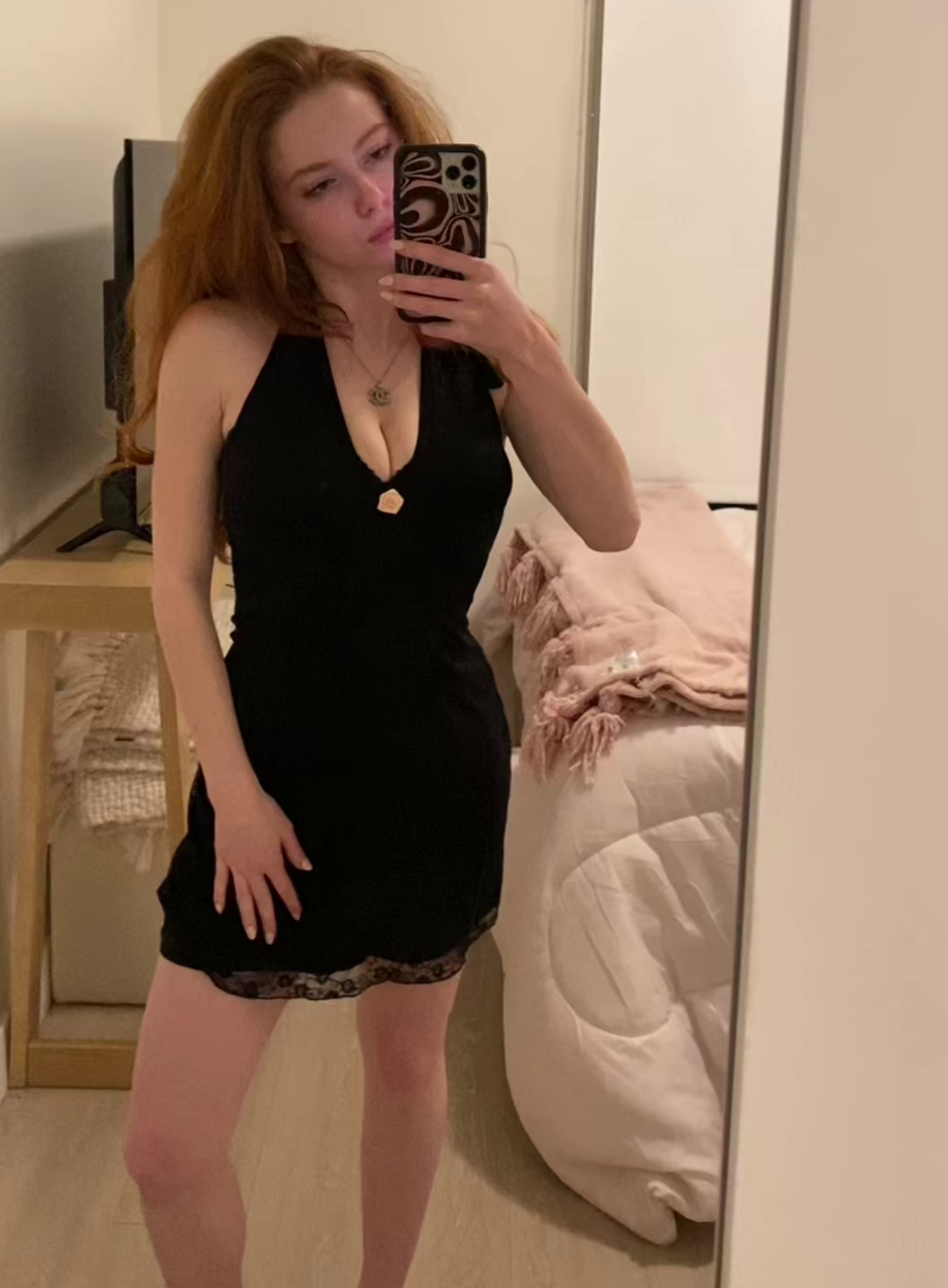 Francesca Capaldi (compilado sexy) #CuJpE08Q