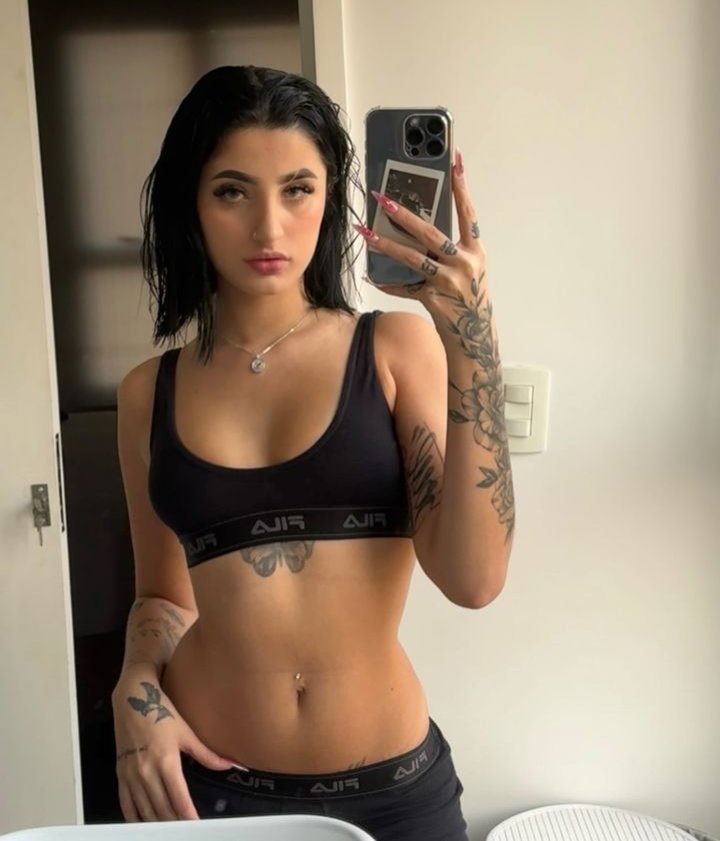 Seriberio...que gata , linda e muito gostosa #cuzKbD1l