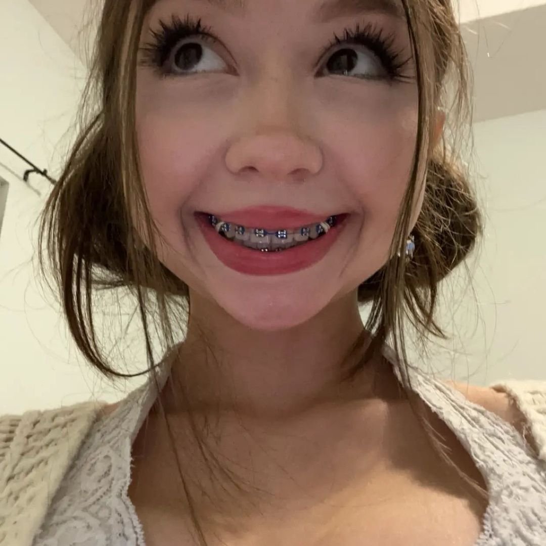 Asian Cuties 46 #D2Vb9xsm