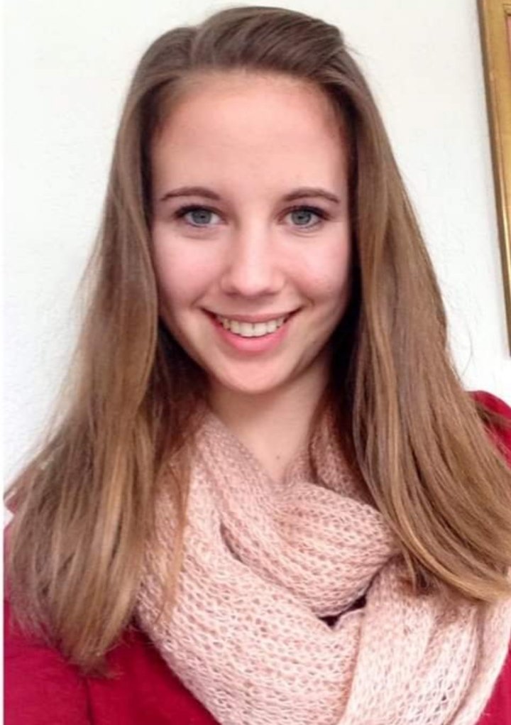 Innocent Swiss slut Steffi #d3JjQxw1