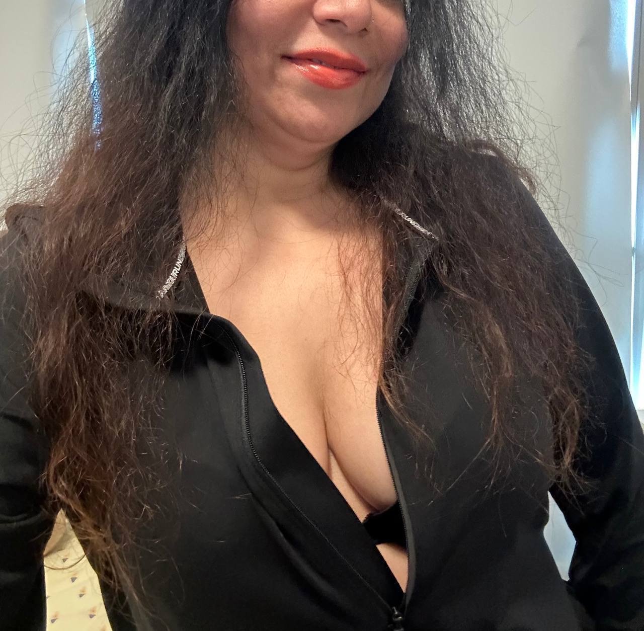 d55envg6 Indian mom’s hidden nudes #d55envG6